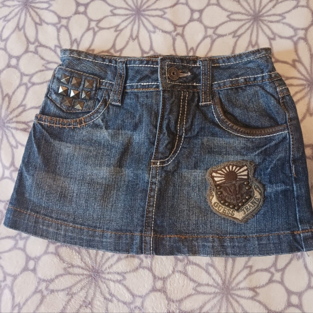 Guess Skirt size 5